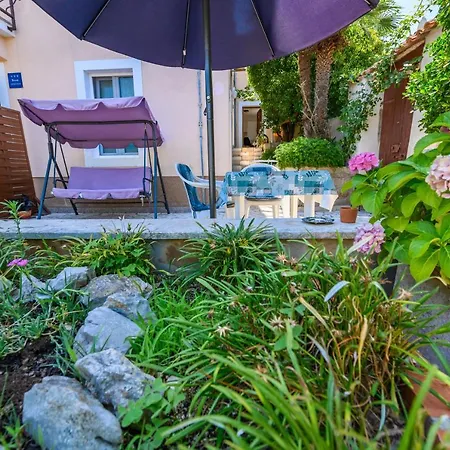 Apartmani Loreta Mali Lošinj Exterior foto
