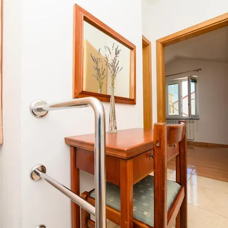 Apartmani Loreta Mali Lošinj Exterior foto