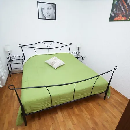 Apartmani Loreta Mali Lošinj Exterior foto