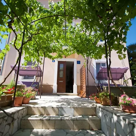Apartmani Loreta Mali Lošinj Exterior foto