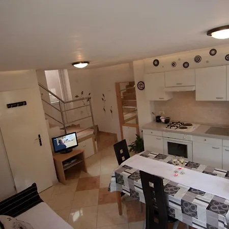 Apartmani Loreta Mali Lošinj Exterior foto