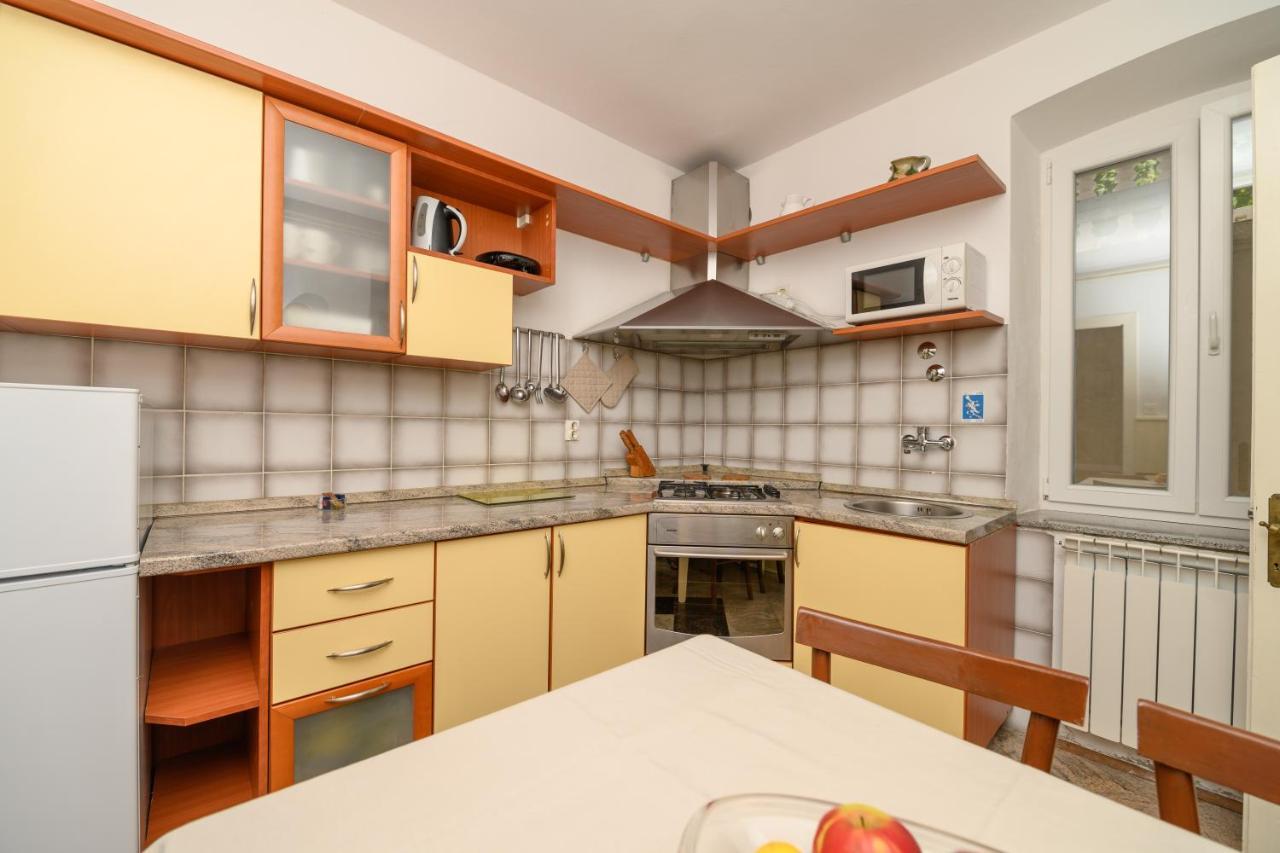 Loreta Apartment *